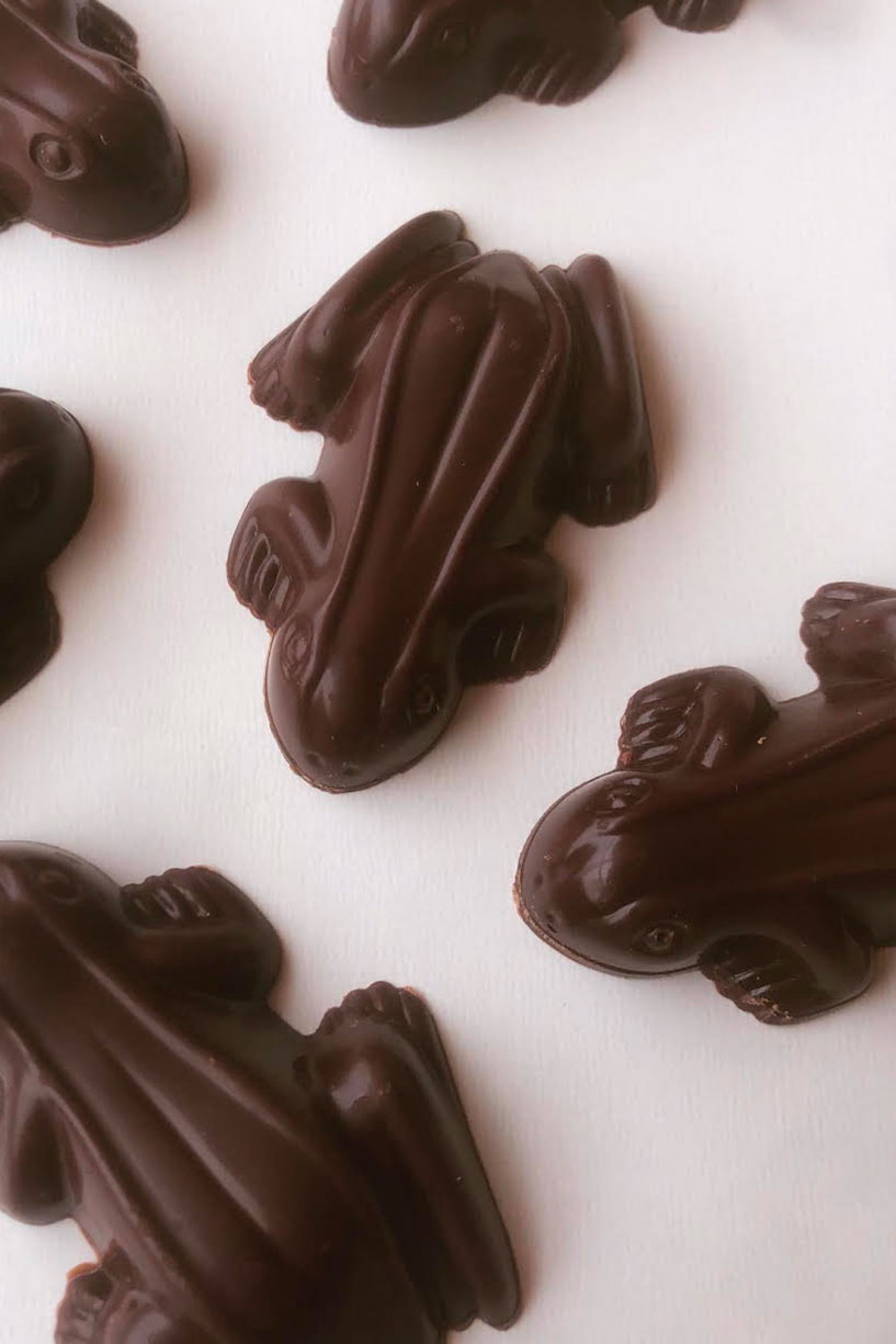 Grenouille au beurre de cacahuète